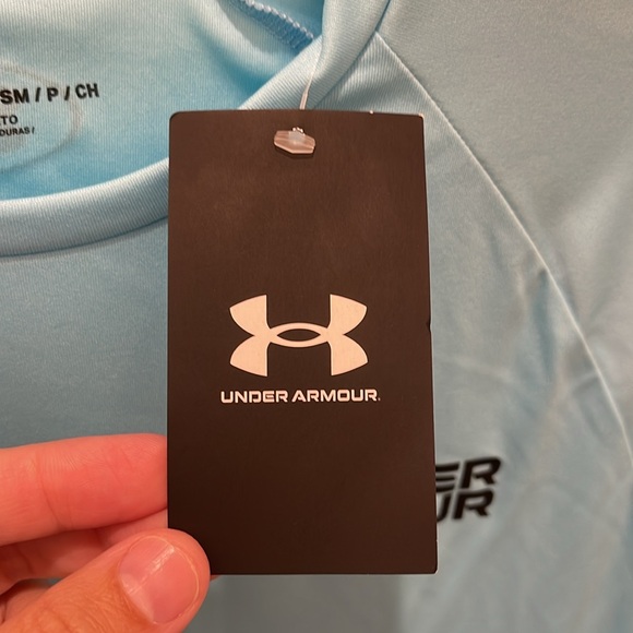Under Armour Shirt NWT Loose Fit Size Small Baby Blue Velocity Graphic - Picture 7 of 10